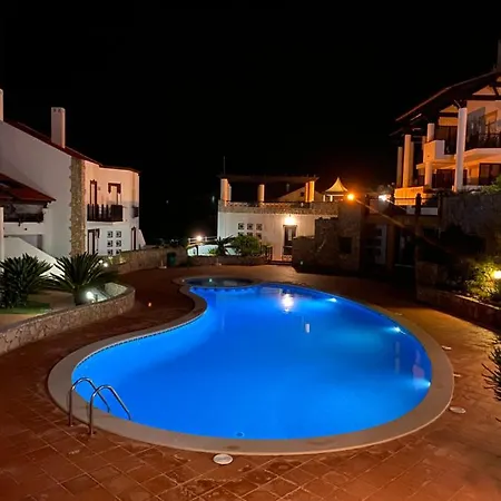 With Extraordinary View Of Atlantic Villa Sao Martinho do Porto